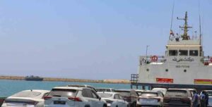 مقدمات واردات خودرو از قطر در بندر دیر فراهم شد