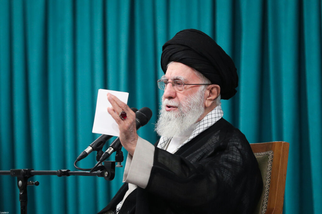 پیام رهبر انقلاب خطاب به ملت بزرگ ایران در پی جنایت سحرگاه امروز رژیم صهیونیستی