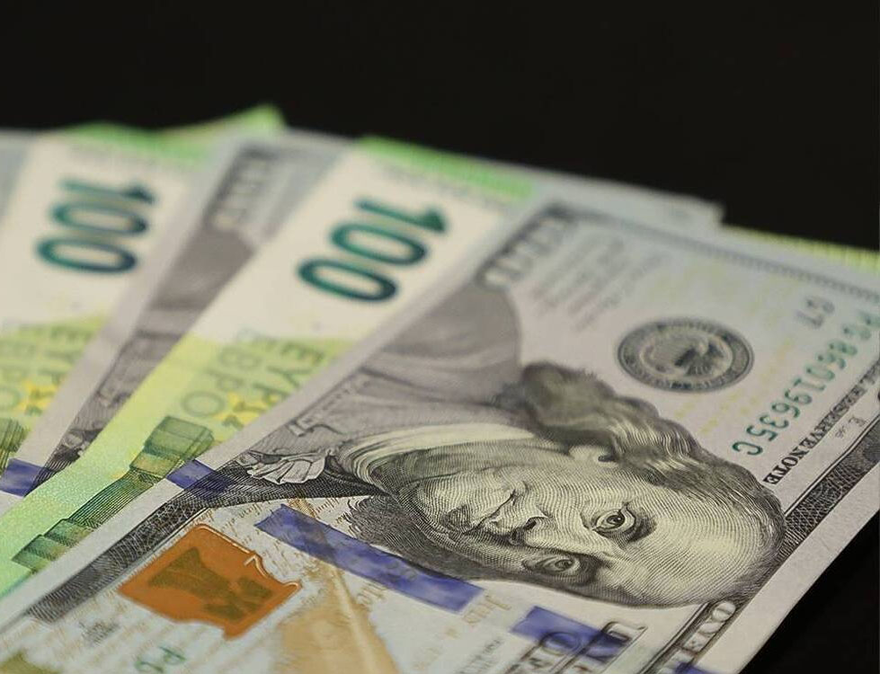 قیمت امروز دلار و یورو در مرکز مبادله ایران