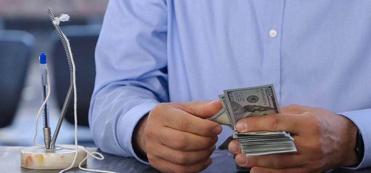 هدف مکانیسم ماشه اعمال فشار روانی برای افزایش نرخ ارز است