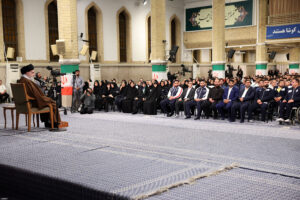 رهبر معظم انقلاب: صهیونیست‌ها انتظار این قدرت تخریب موشک ایرانی را نداشتند