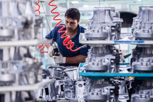 ۷۰ درصد نیروی کار ایران آماده بازار کار نیستند!