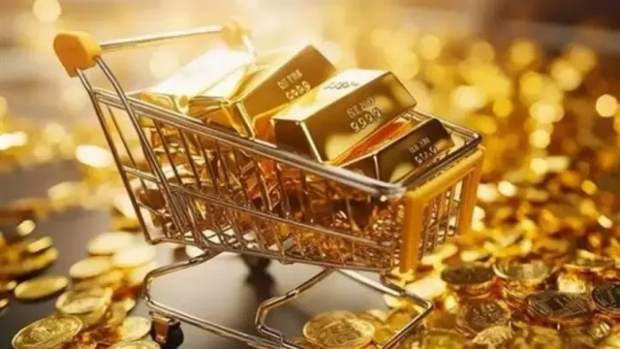 افت هفتگی طلا در سایه تقویت دلار؛ چشم بازارها به داده‌های تورمی آمریکا