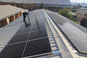 پرداخت تسهیلات ۳۰۰ میلیون تومانی برای احداث نیروگاه های بامی