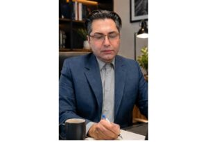 اقتصاد تقلب بیمه‌ای