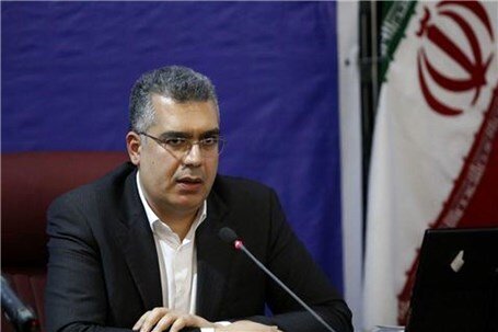 دهقان‌دهنوی: موانع ثبت سفارش را حذف می‌کنیم